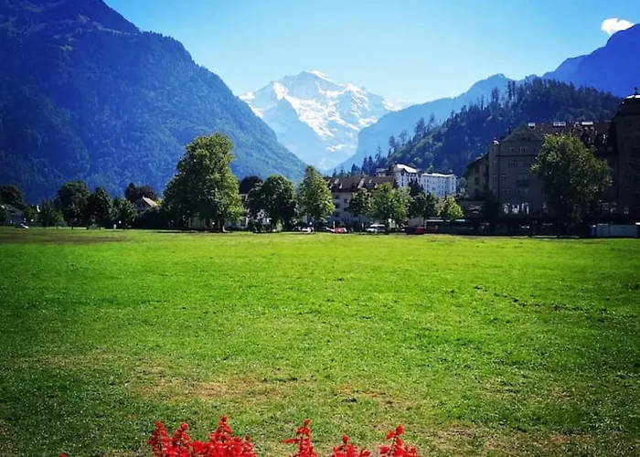 Thun Alps Scenic Views And Concierge By Swisshut Appartamento Sigriswil